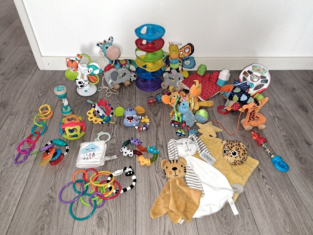 Baby speelgoed set merk Vtech Hape pakket grote collectie, Kinderen en Baby's, Ophalen, Zo goed als nieuw, Overige typen, Met licht