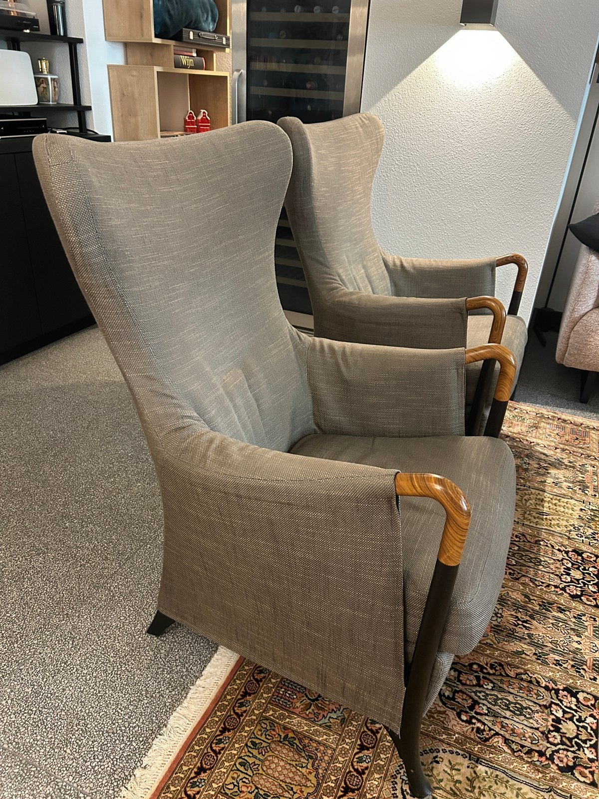 Giorgetti Progetti Wing Chair, Ophalen, Design, 75 tot 100 cm, Zo goed als nieuw