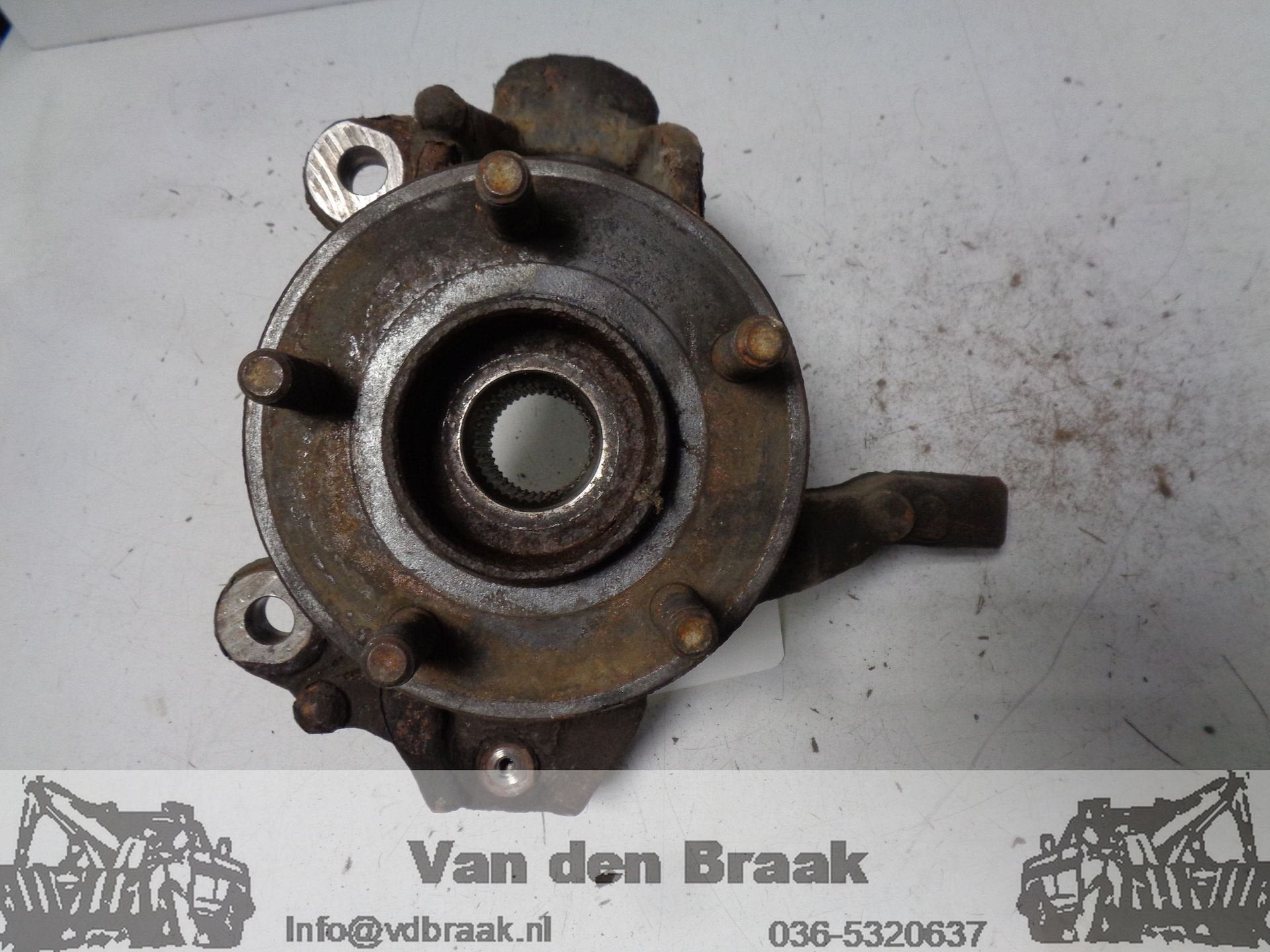 Ford Mondeo 2007-2015 Fusee links voor, Gebruikt, -, Herkomst onderdeel bekend, -