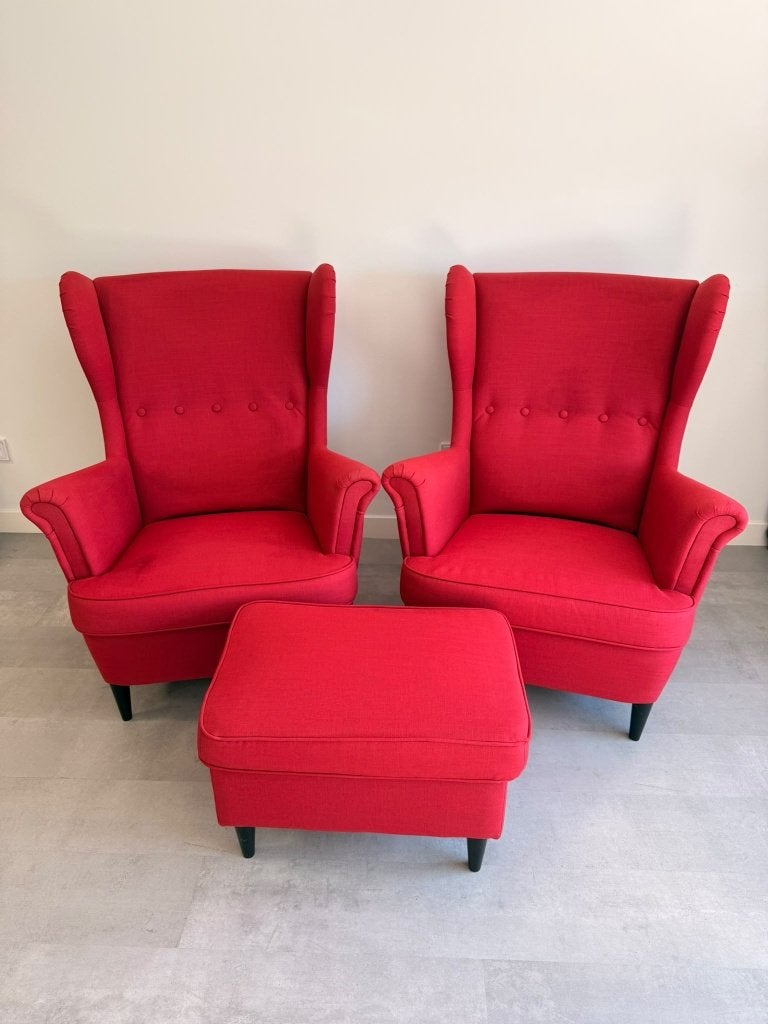 IKEA 2 Strandmon fauteuils met 1 voetenbank, Ophalen, 75 tot 100 cm, Zo goed als nieuw, Stof