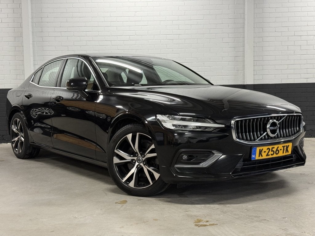 Volvo S60 2.0 B4 Inscription Nieuwe HV Accu, Keyless, Camera, Auto's, Automaat, Dealer onderhouden, 4 cilinders, S60