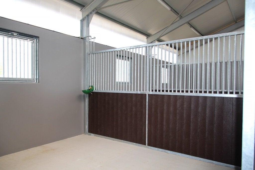 51. Tussenwand spijlen | Stalwanden | Tussenwand paardenbox, Stalling, 1 paard of pony