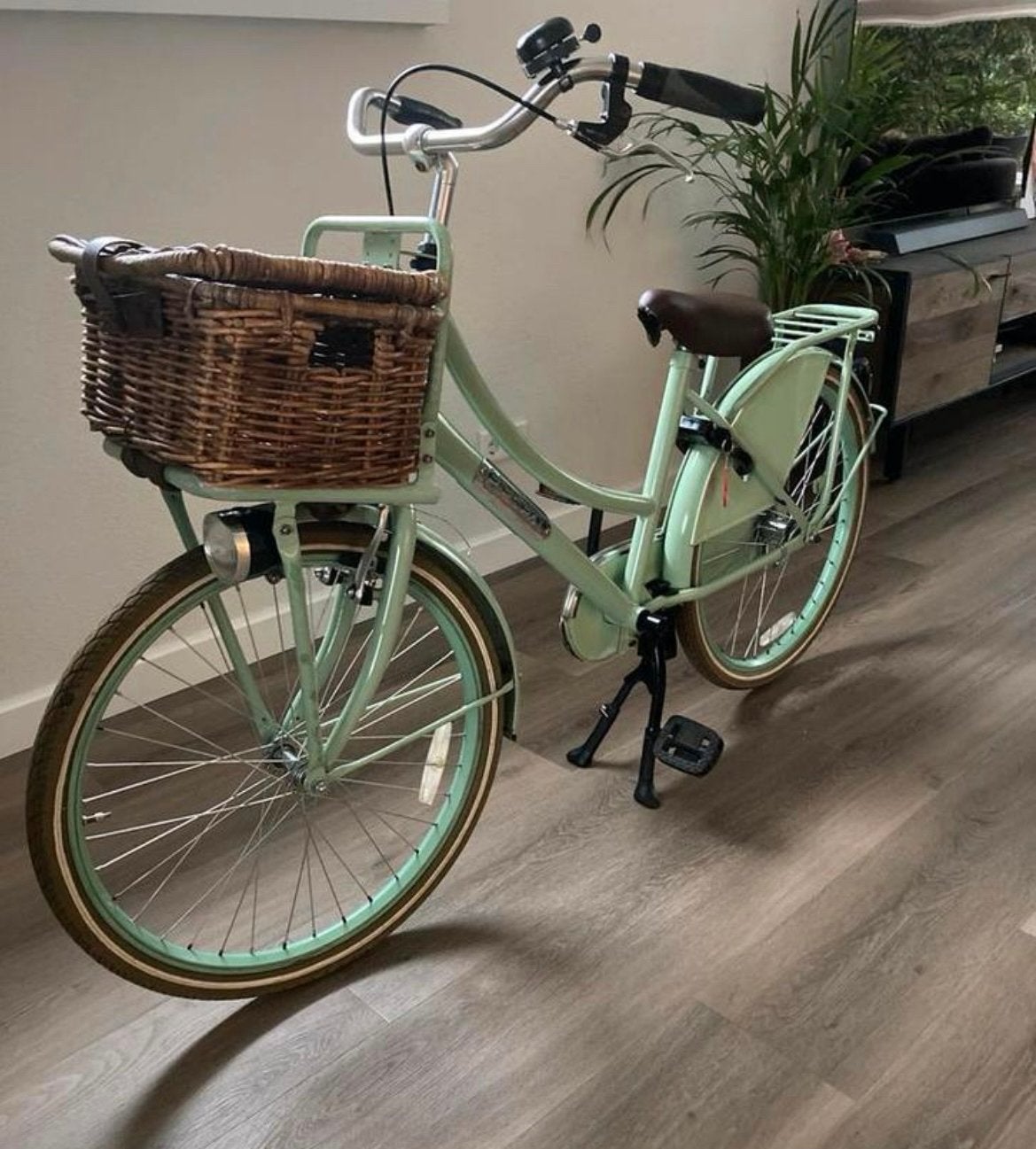 Popal meisjesfiets 24 inch met mandje, Ophalen, Zo goed als nieuw, 24 inch, Handrem