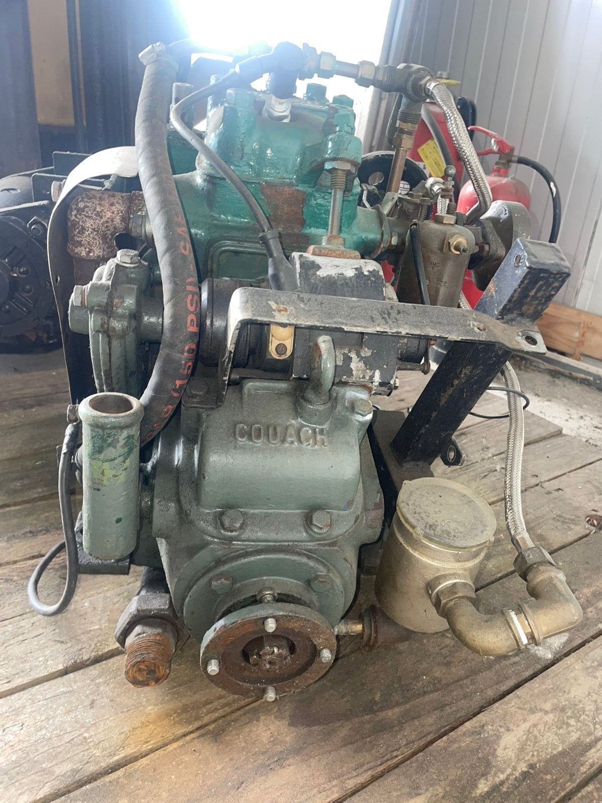 Inboard motor met keerkoppeling benzine, Doe-het-zelf en Verbouw, Motoren, Zo goed als nieuw, Benzinemotor, Ophalen