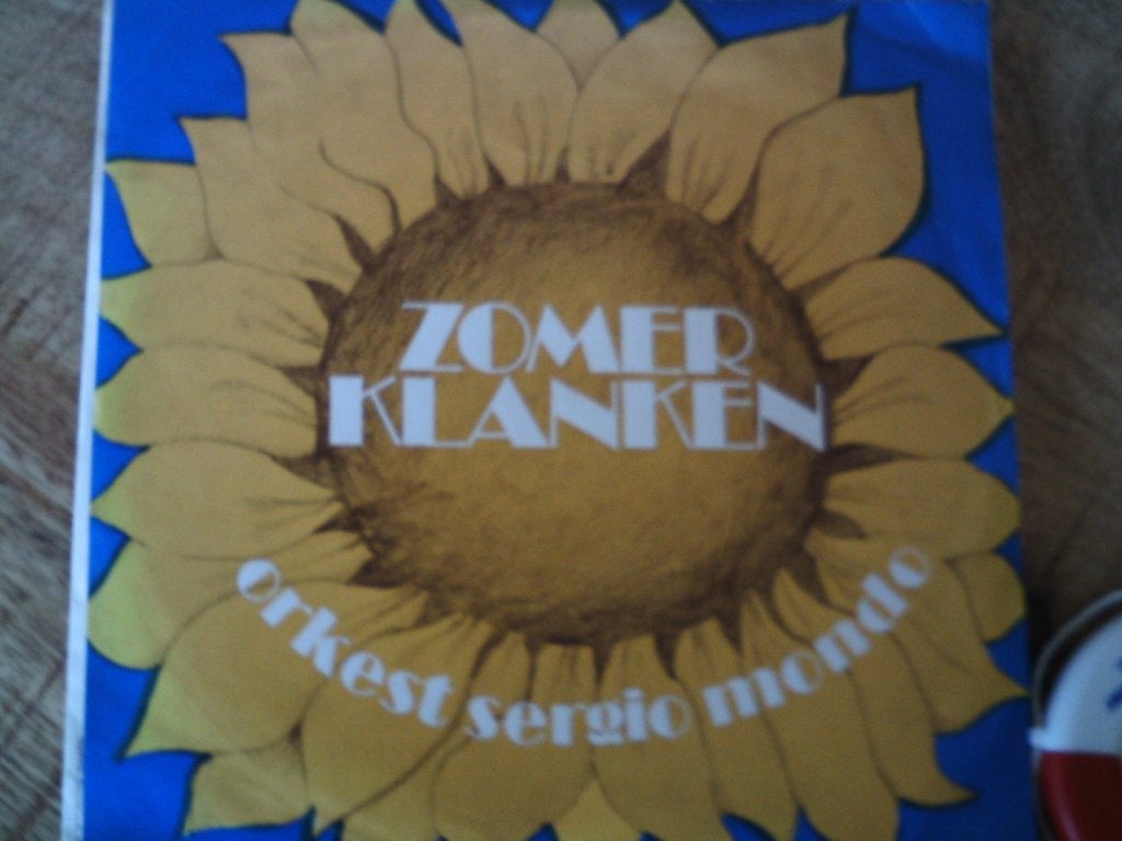 EP sergio mondo - zomer klanken 17jun, Fotohoes, Wereldmuziek, 7 inch, Ophalen of Verzenden