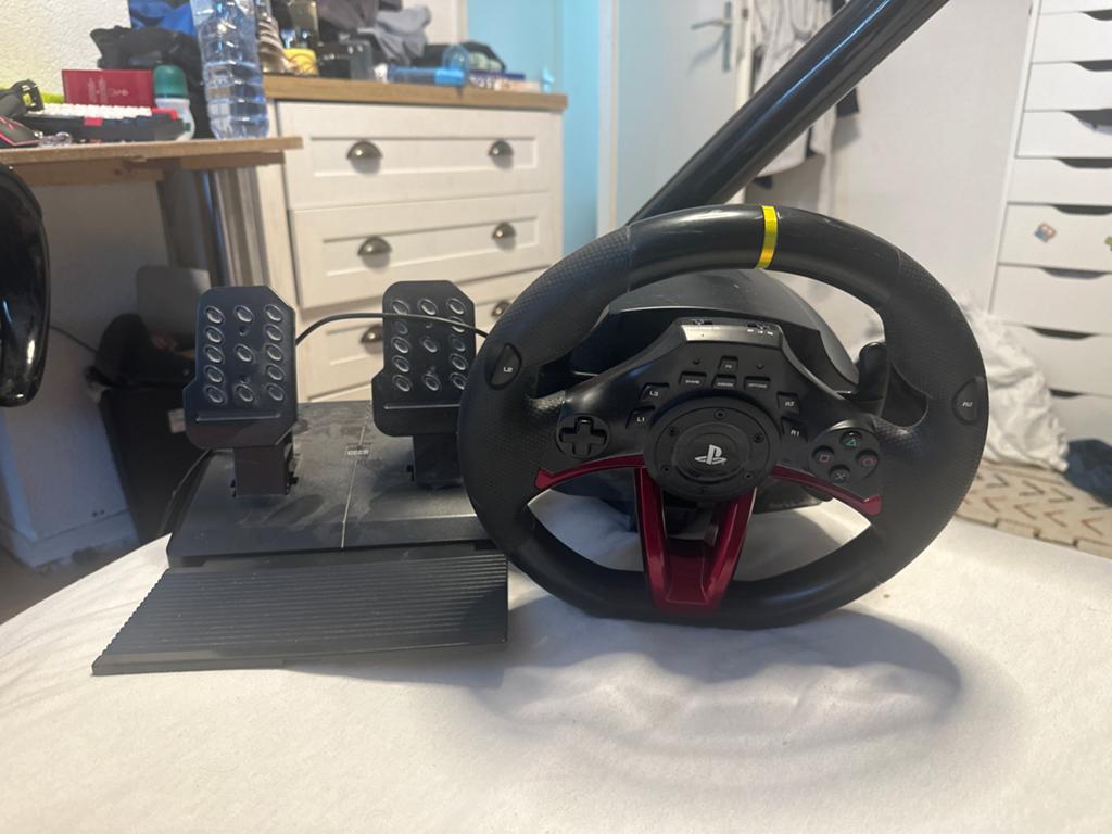 Hori Racing Wheel Apex Stuur en Pedalen voor PlayStation, Ophalen, Gebruikt, Stuur of Pedalen, PlayStation 4