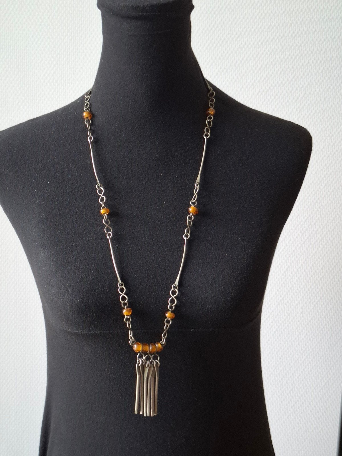 Hannu Ikonen "Rendiermos" (Lichen) ketting., Ophalen of Verzenden, Nieuw, Bruin, Met edelsteen