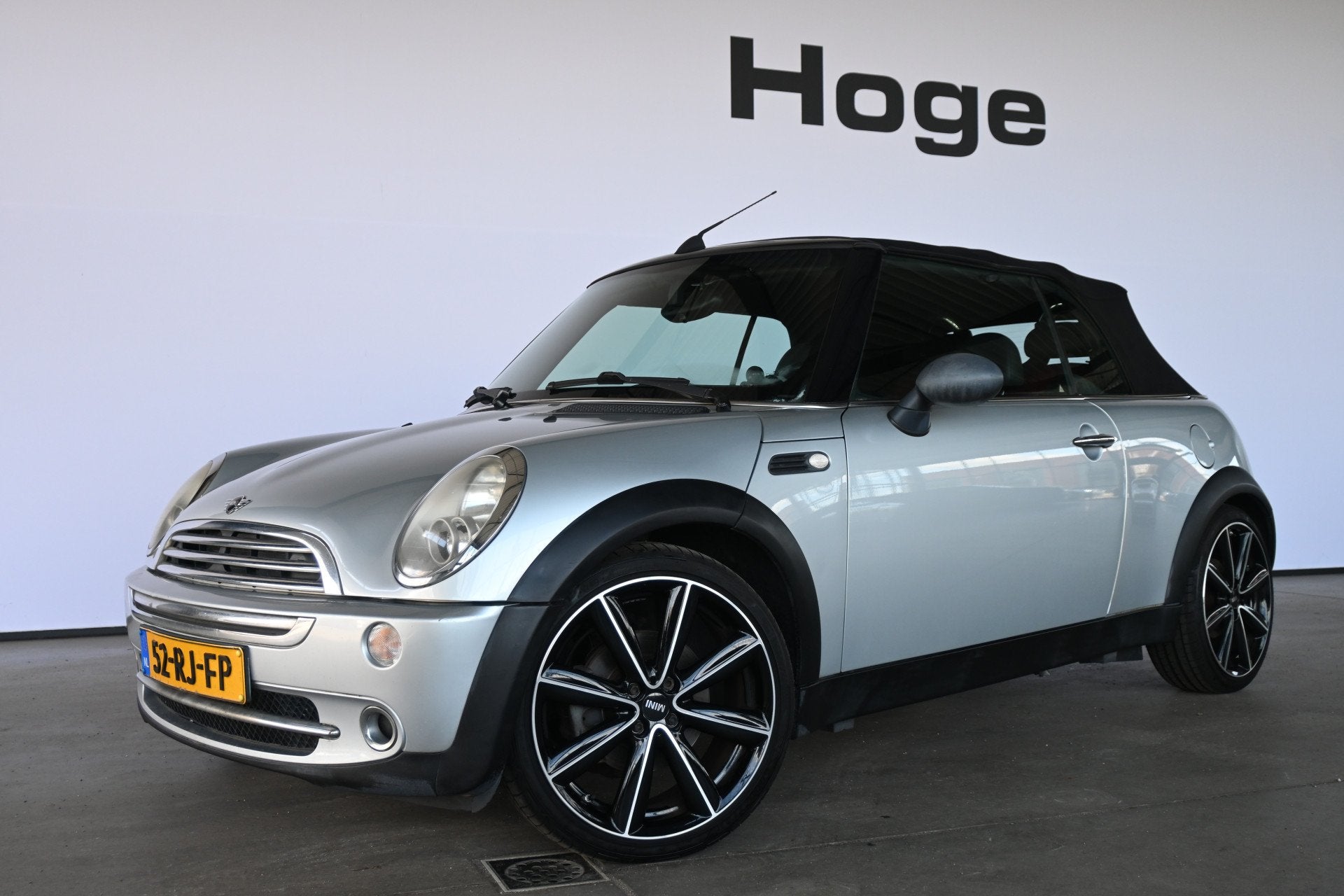 MINI Cabrio 1.6 One Pepper Airco Lichtmetaal TEKST LEZEN! Al, Auto's, Gebruikt, 4 cilinders, Cabriolet, 4 stoelen