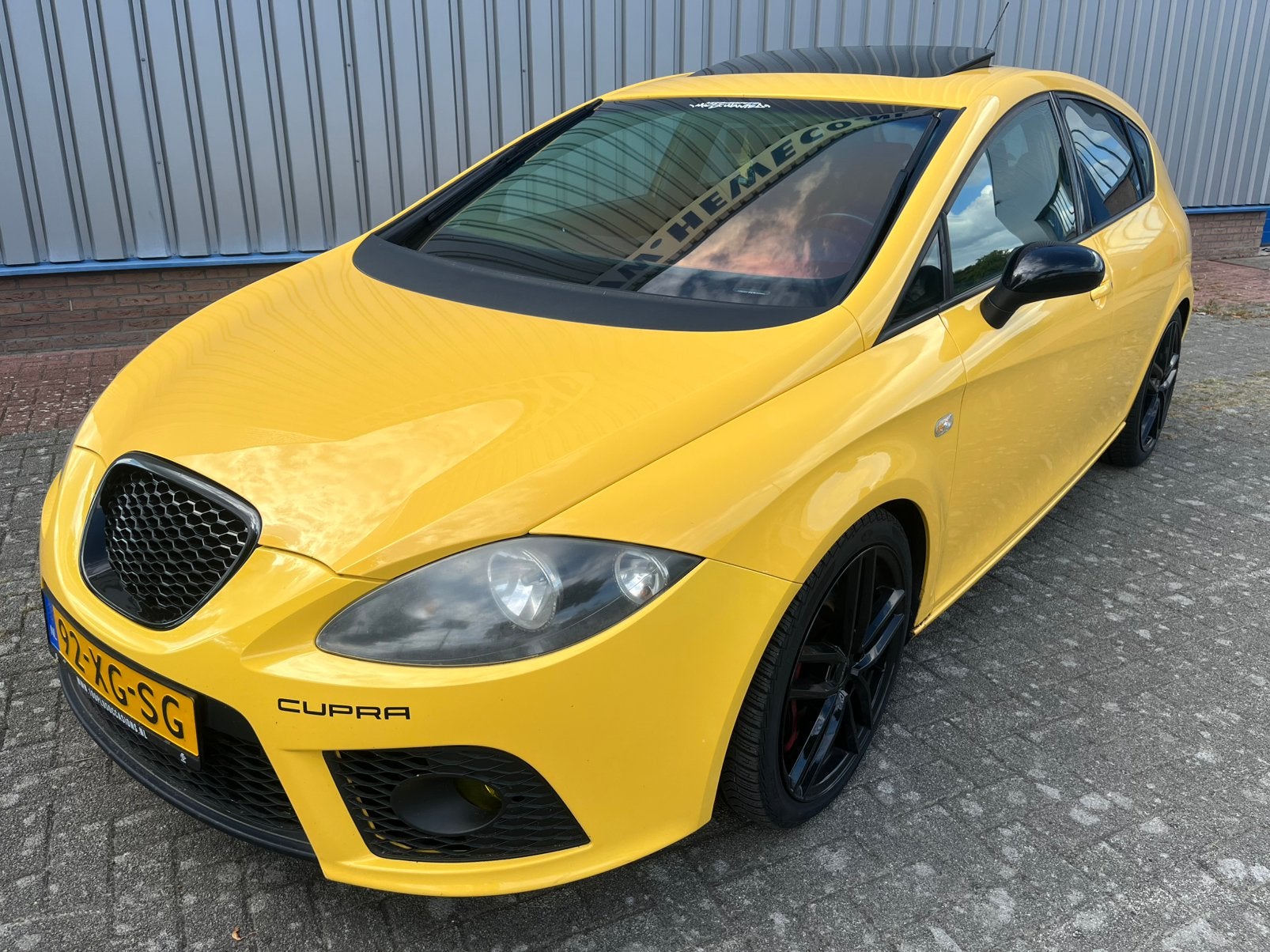 Seat Leon CUPRA   2.0 Tfsi 16V 177KW 2007, Voorwielaandrijving, Stof, Zwart, 1984 cc