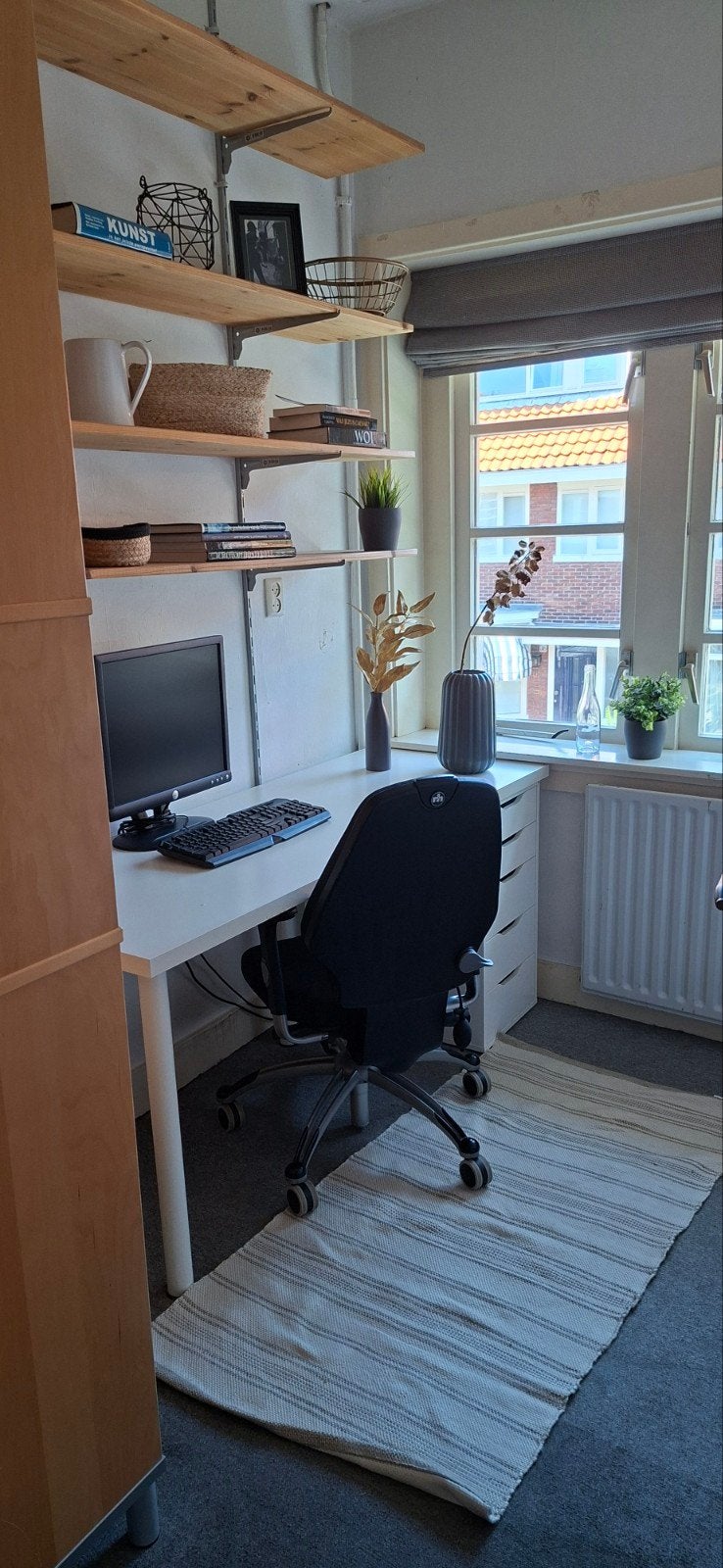 Vazen, mandjes kleed etc voor verkoopstyling/styling