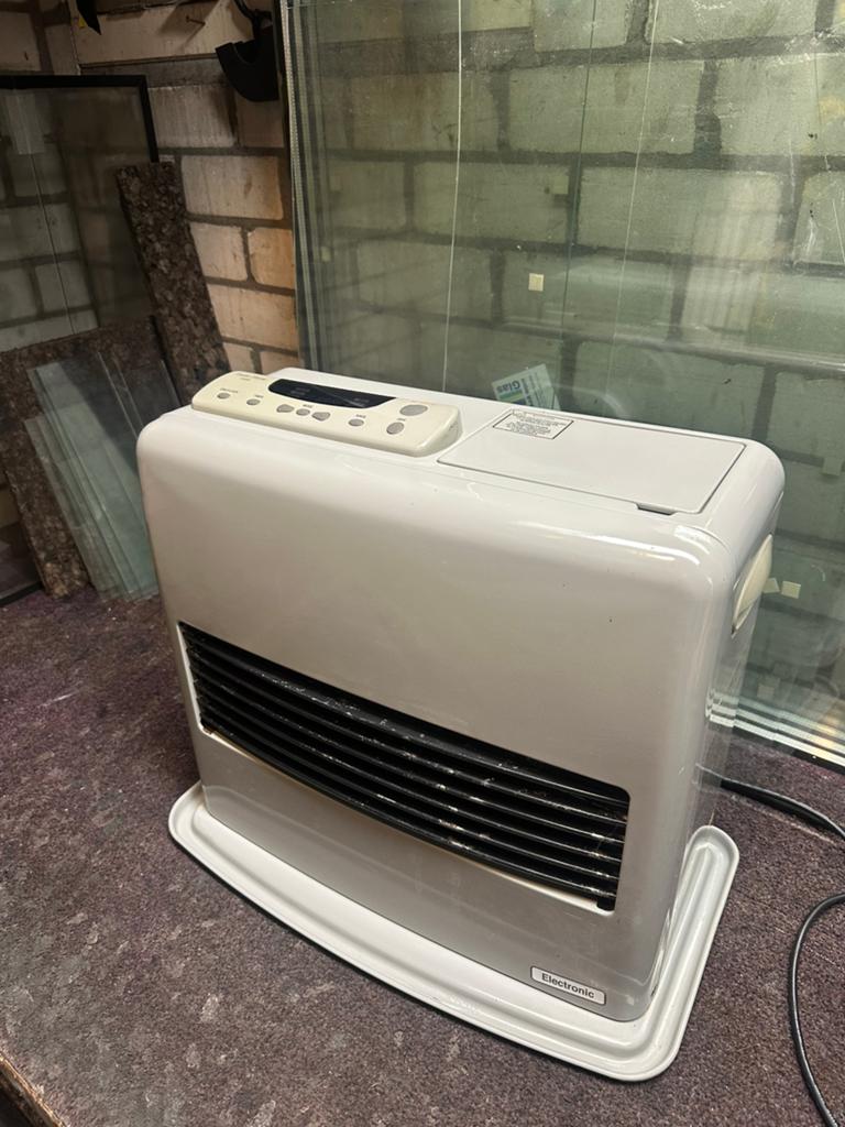 Nette Insta-Flame Petroleumkachel, Huis en Inrichting, Kachels, Zo goed als nieuw, Vrijstaand, Houtkachel, Elektrisch, Ophalen of Verzenden