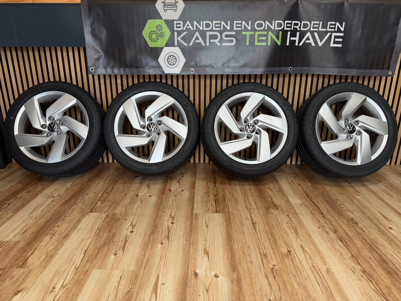 Originele Volkswagen Golf 8 17 inch lichtmetalen velgen, Auto-onderdelen, Banden en Velgen, Velg(en), 285 mm, Overige maten, Ophalen of Verzenden