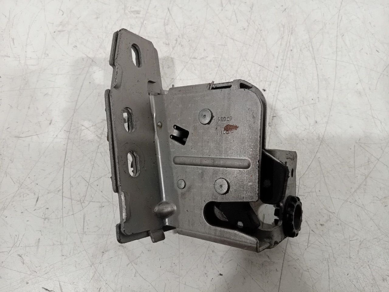 Slot mechaniek kofferdeksel achterklep Ford Transit Connect, Onderdelen@venauto.nl, Van der Ven Autorecycling B.V., Gebruikt, Ettenseweg 76, 4706 PB Roosendaal, The Netherlands