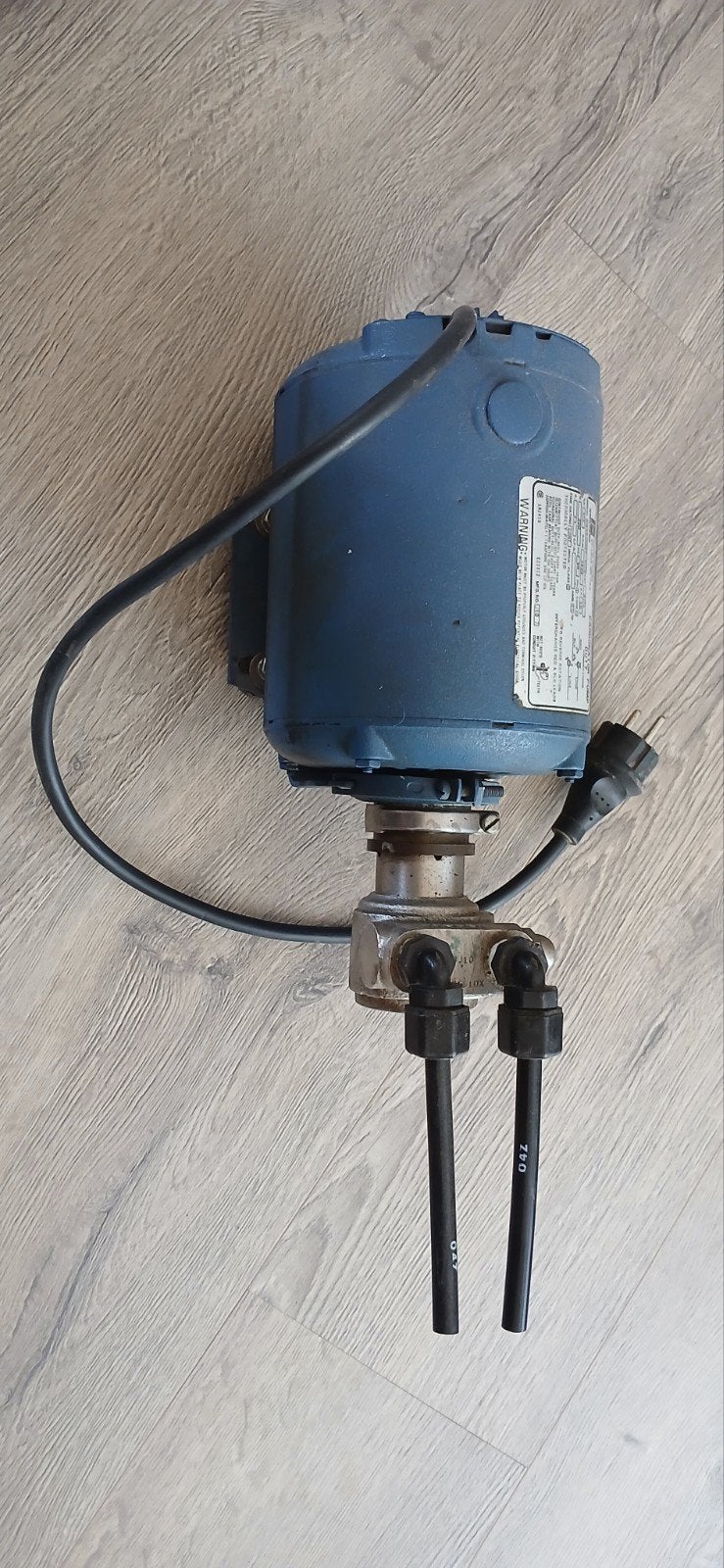 Emerson Carbonator Pomp - 220V, 50Hz, 1/3 PK, Ophalen