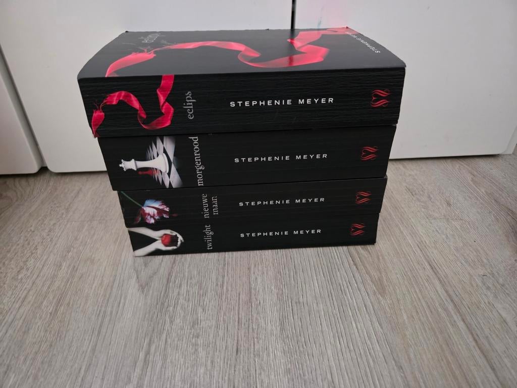 Boekenset - Stephenie Meyer, Ophalen of Verzenden, Zo goed als nieuw, Kind en Jeugd