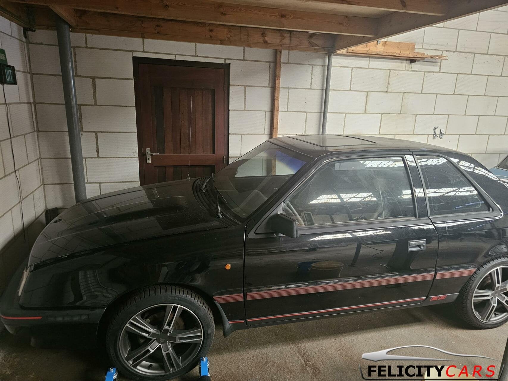 Chrysler ES 2.5i, Auto's, Voorwielaandrijving, Zwart, Bedrijf, 97 pk