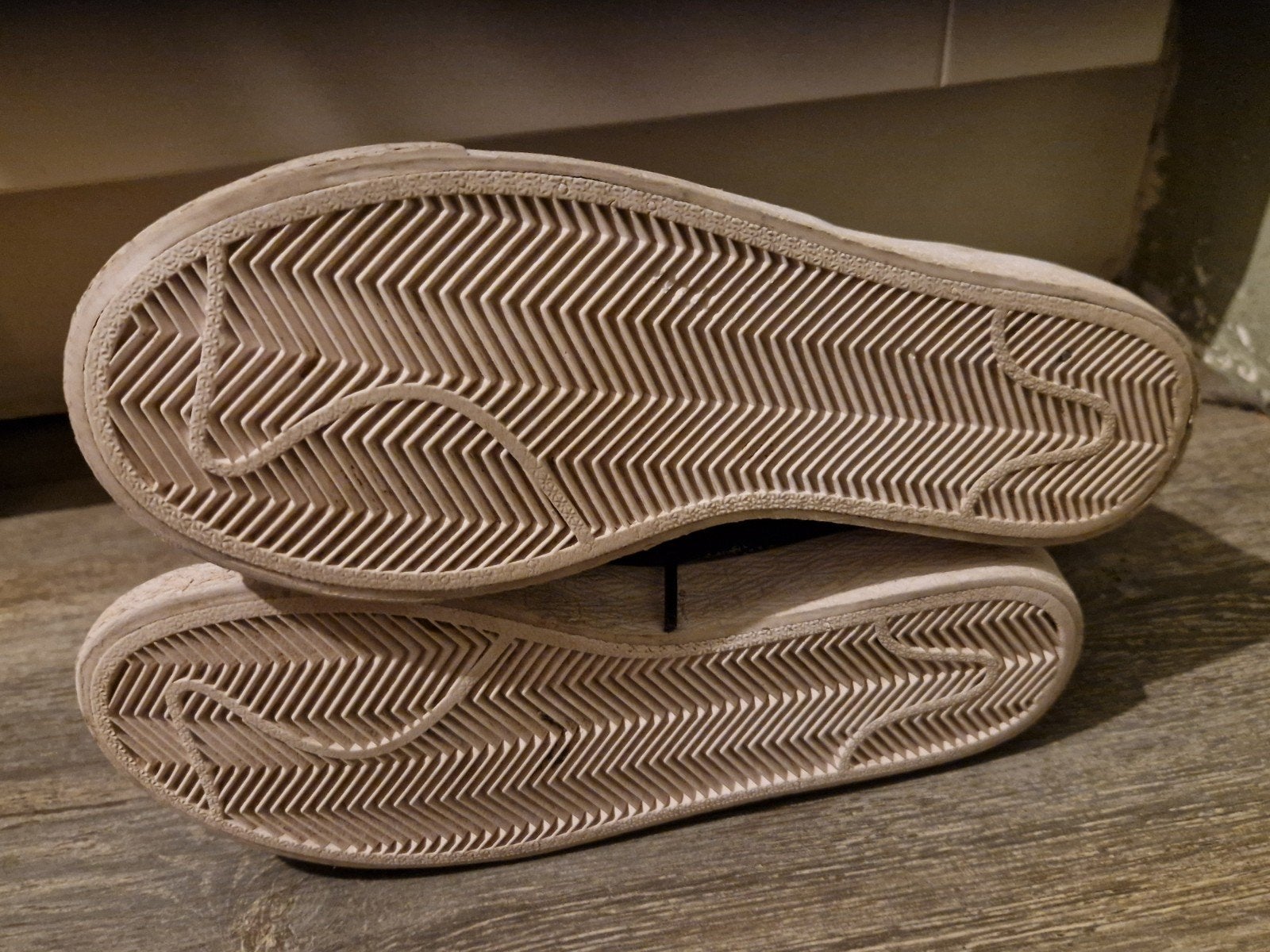 Nike Jordan 40,5, Ophalen of Verzenden, Zo goed als nieuw, Sneakers of Gympen