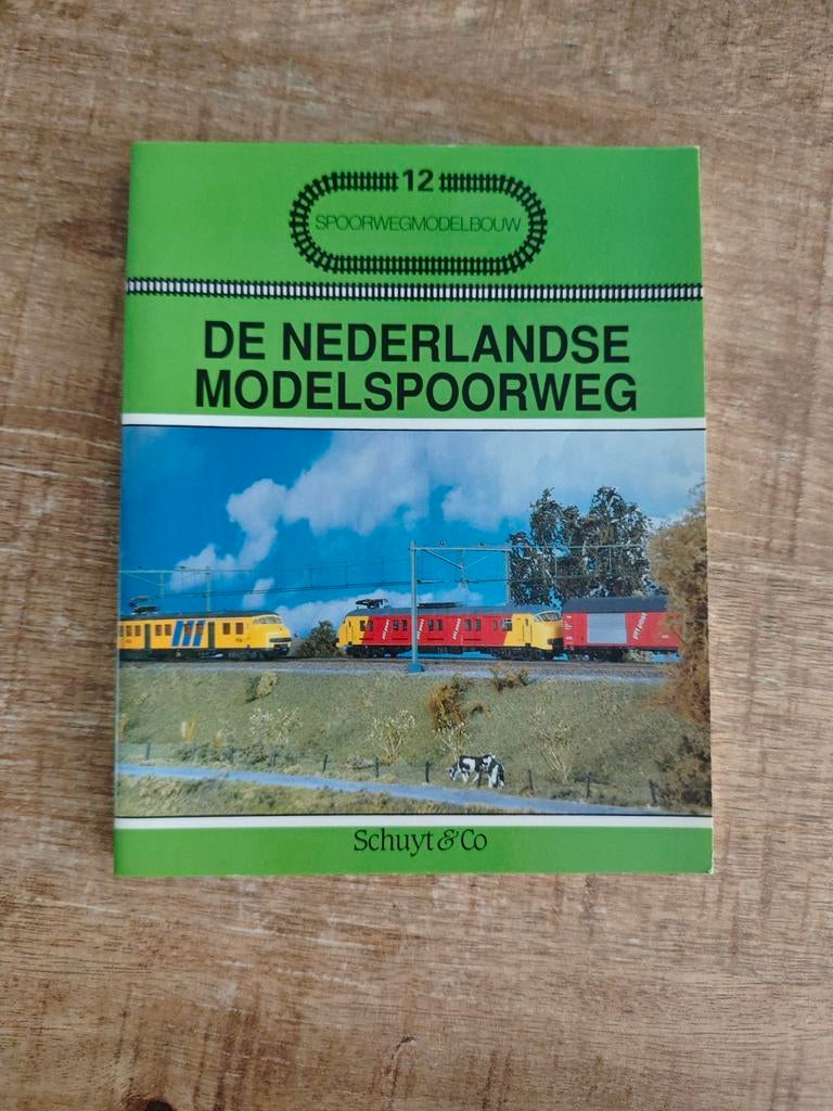 De Nederlandse Modelspoorweg - Spoorwegmodelbouw 12, Boeken, Techniek, Ophalen of Verzenden