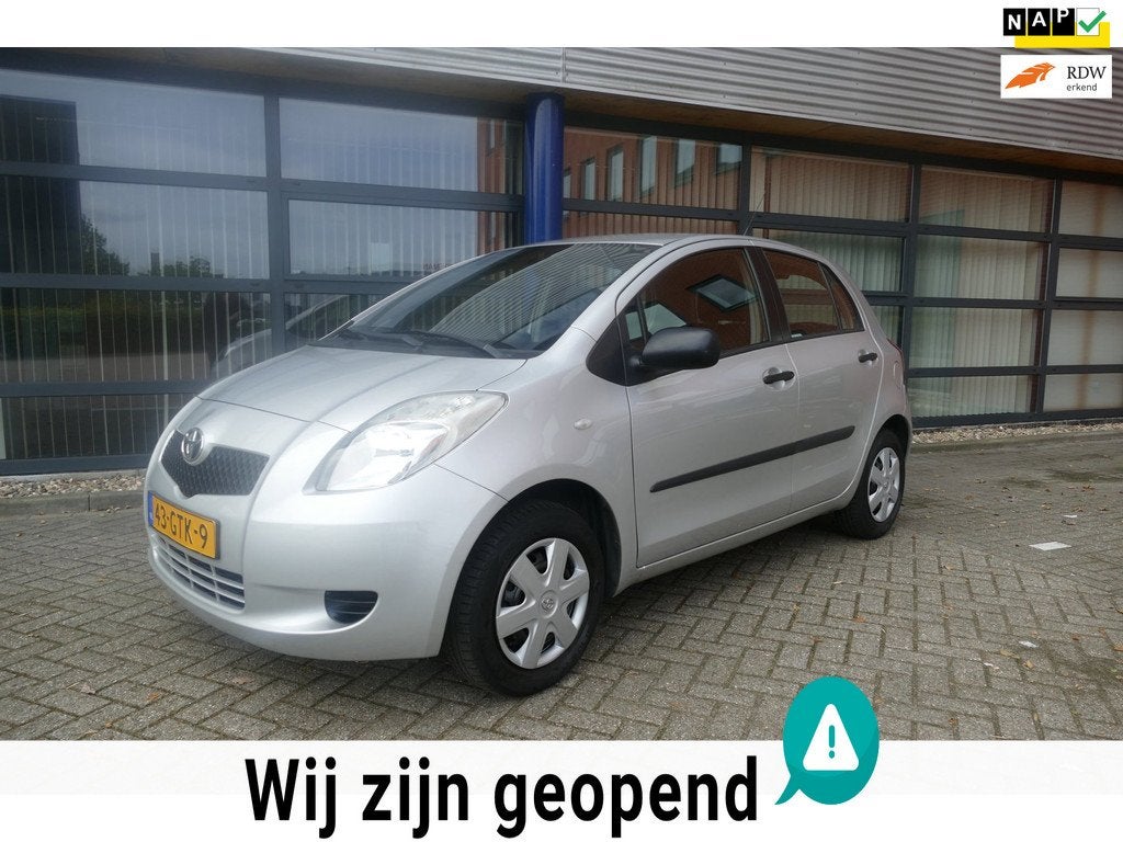 Toyota Yaris 1.0 VVTi + 5 deurs Airco Apk 9-6-2027 Trekhaak, Auto's, Toyota, Bedrijf, Te koop, Yaris, ABS, Airbags, Airconditioning