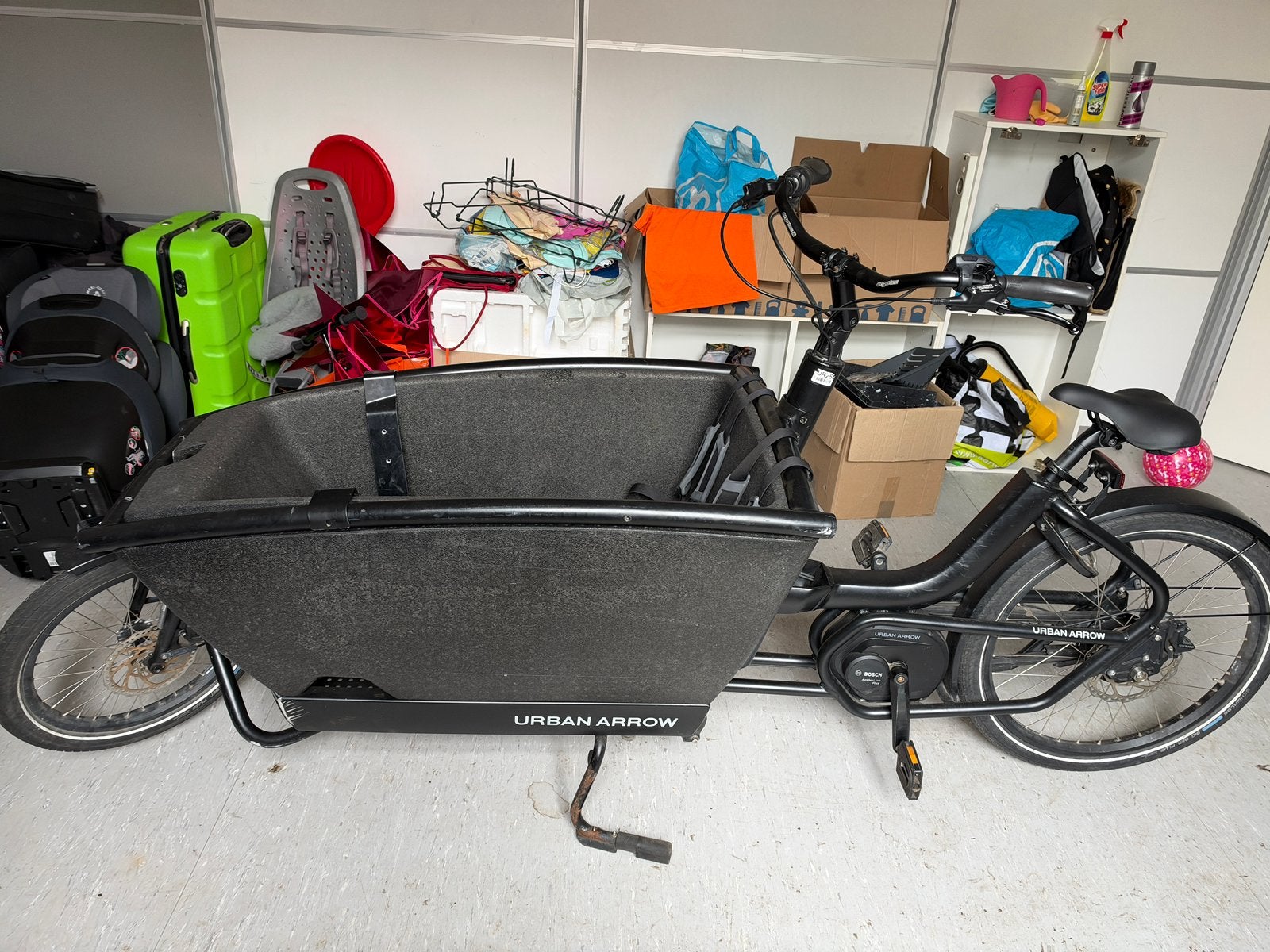 Bakfiets Urban Arrow - na een ongeval, Ophalen, Gebruikt, 3 kinderen, Elektrisch