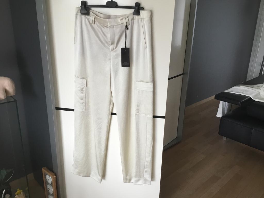 Drykorn pantalon ivoor maat 31 en maat 32, Overige kleuren, Maat 42/44 (L), Nieuw, Ophalen of Verzenden