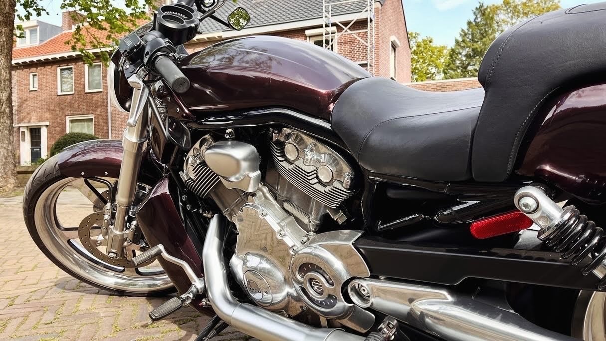 Harley Davidson VRSC-F Muscle 1250cc - Custom Build, 2 cilinders, Sportuitlaat, Chopper, Gebruikt