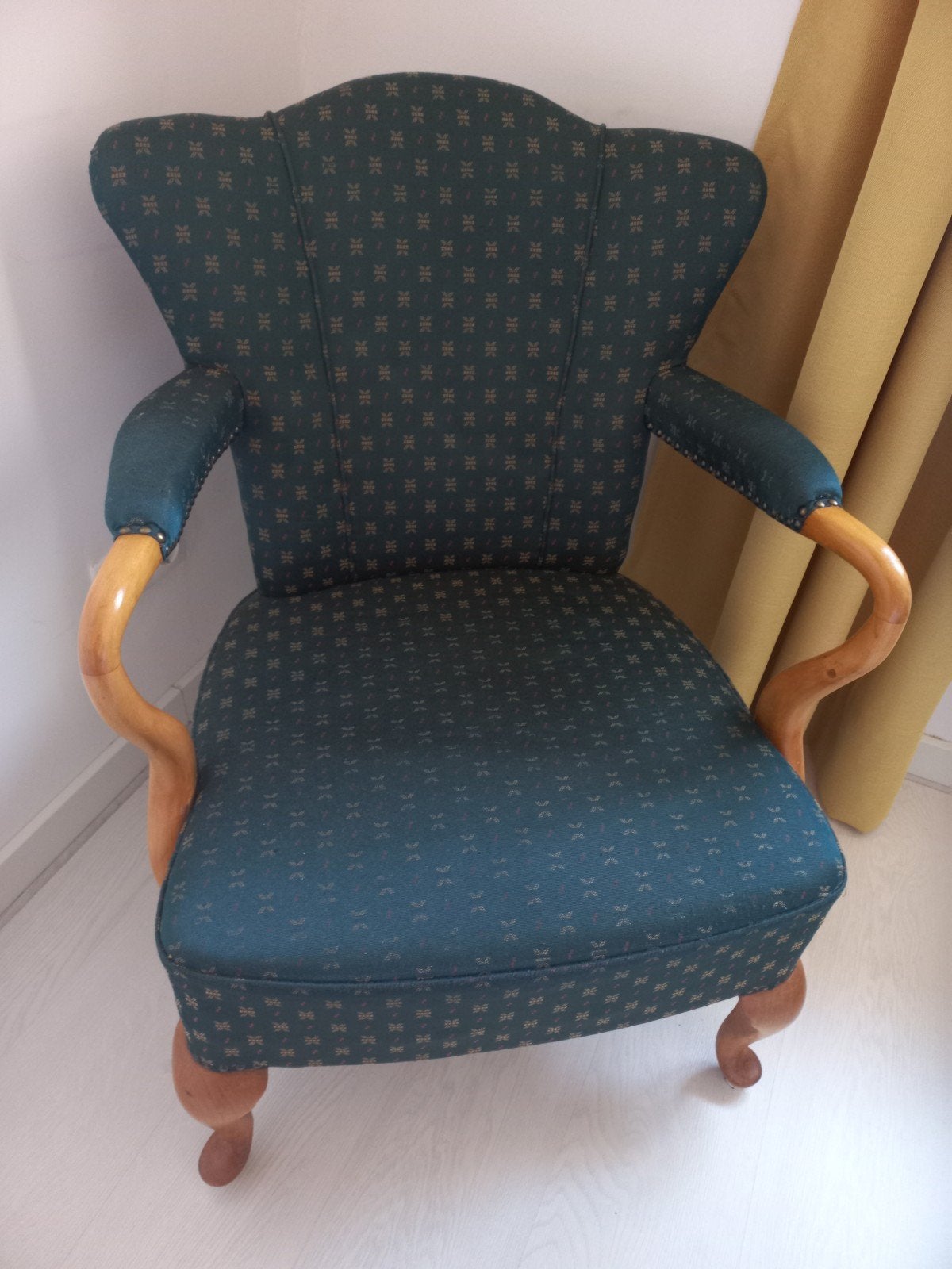 Degelijke antieke fauteuil te koop!, Ophalen