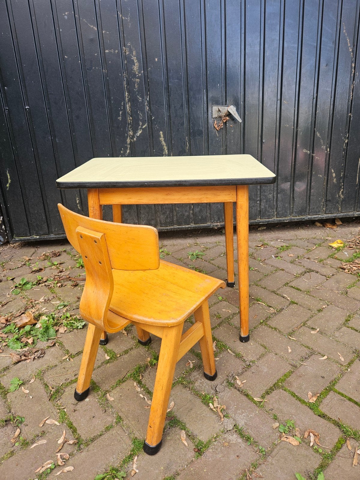 vintage kleutertafeltje plus stoeltje Schilte schoolset, Ophalen, Gebruikt, Stoel(en)
