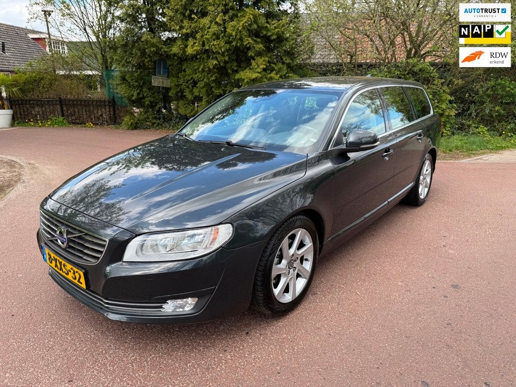 Volvo V70 1.6 D2 Nordic+ Airco / Navi / Leder / NAP, Euro 6, 4 cilinders, Diesel, Automatische klimaatregeling
