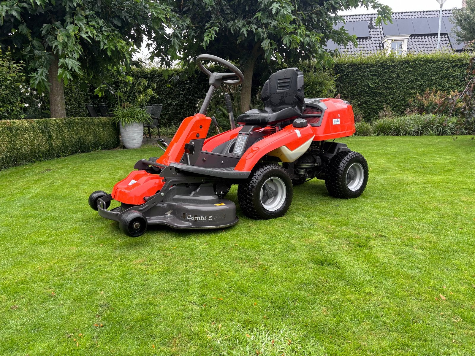 Husqvarna Combi 94 Rider - Hydrostaat B&S Motor Mulchdek, Tuin en Terras, Ophalen, Cirkelmaaier, Gebruikt, Mulchfunctie