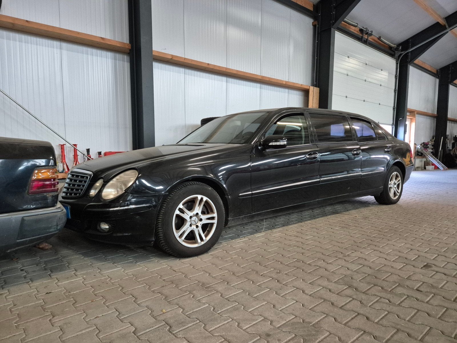 Mercedes-Benz E 220CDI Remets 6 deurs limo, Automaat, 4 cilinders, Leder en Stof, Origineel Nederlands