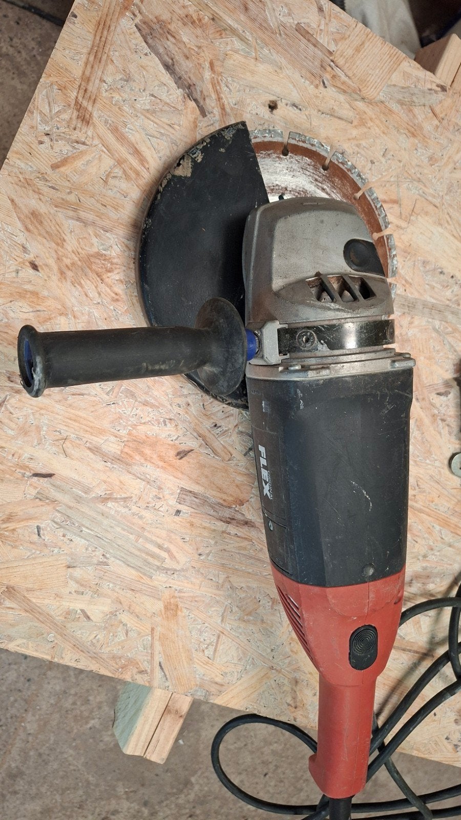Flex 230mm haakse slijper, Verzenden, Gebruikt, 1000 watt of meer, Haakse handslijpmachine