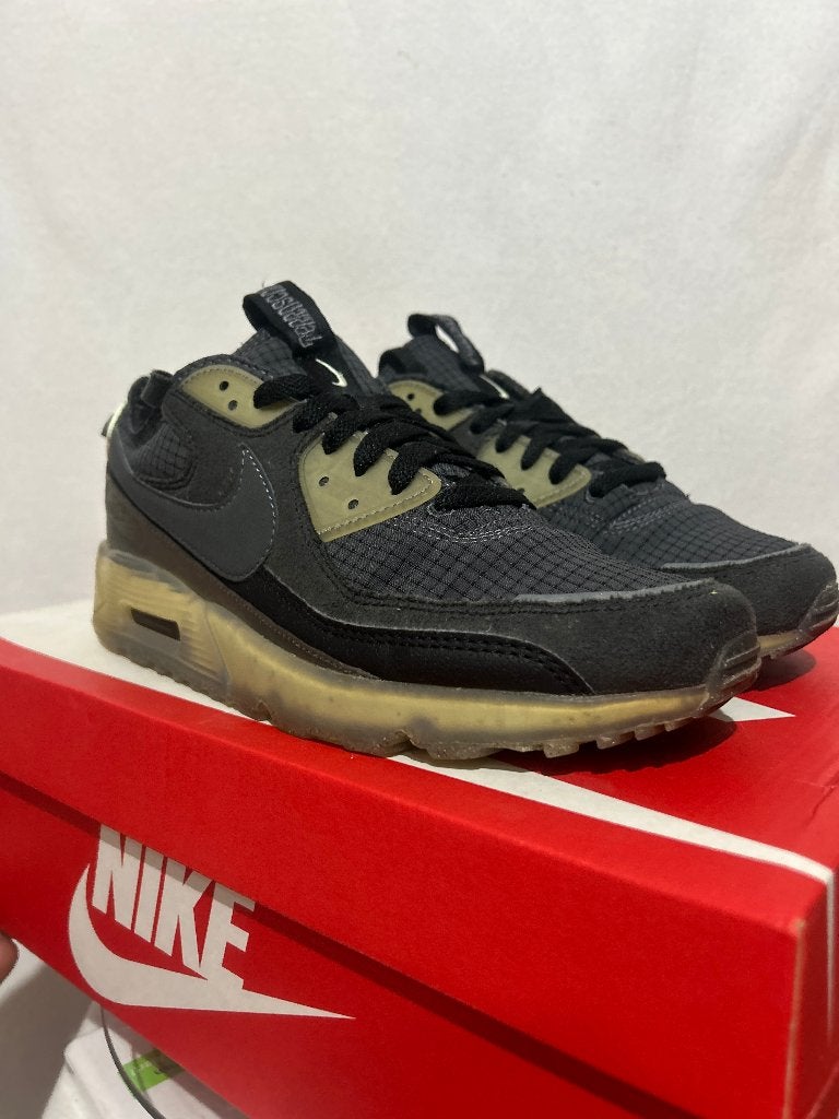 ALS NIEUW! Maat 43 - Nike Air Max 90 Terrascape Black Lime, Verzenden, Zwart, Nike, Nike