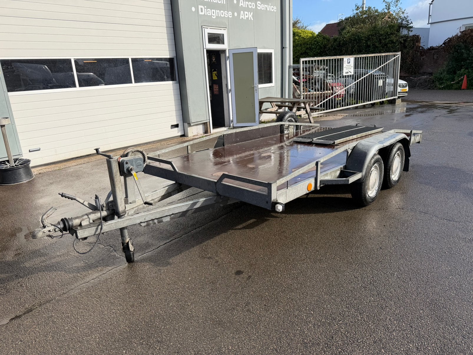 Hapert Autoambulance/Autotrailer/Autotransporter, Ophalen, Zo goed als nieuw
