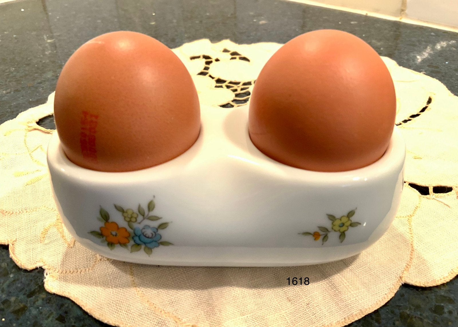 Noritake eierdopje - Vintage met bloemmotief, Overige typen, Ophalen of Verzenden, Zo goed als nieuw, Steen/keramiek