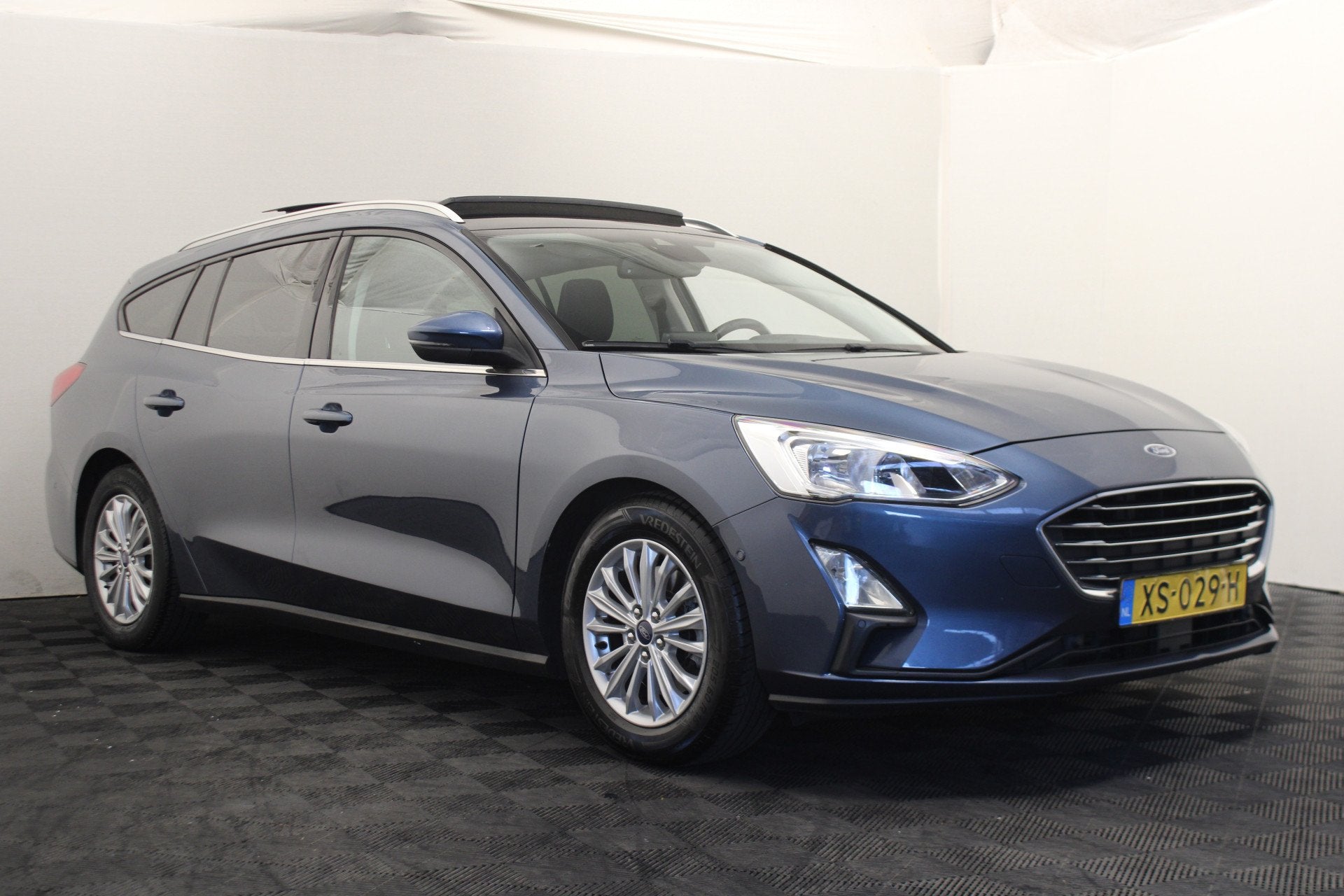 Ford FOCUS Wagon 1.0 EcoBoost Titanium Business |Pano|Camera, Stof, Gebruikt, Origineel Nederlands, Automatische klimaatregeling
