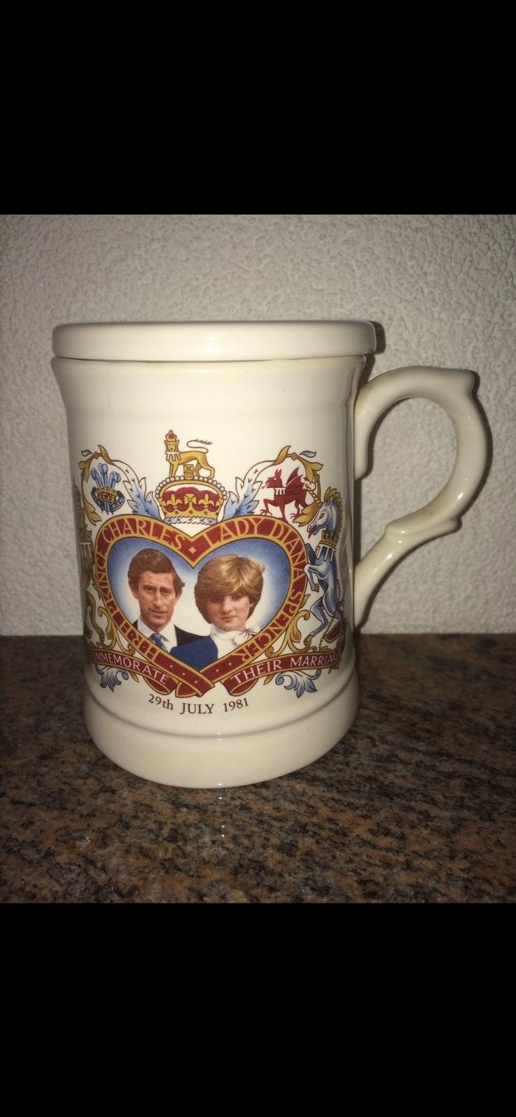 Vintage Charles & Diana Herdenkingsmok 1981, Verzamelen, Ophalen of Verzenden, Zo goed als nieuw