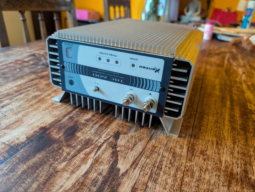 Xenteq TBC 600 624-1-20 Acculader 24V 20A, Ophalen of Verzenden, Gebruikt