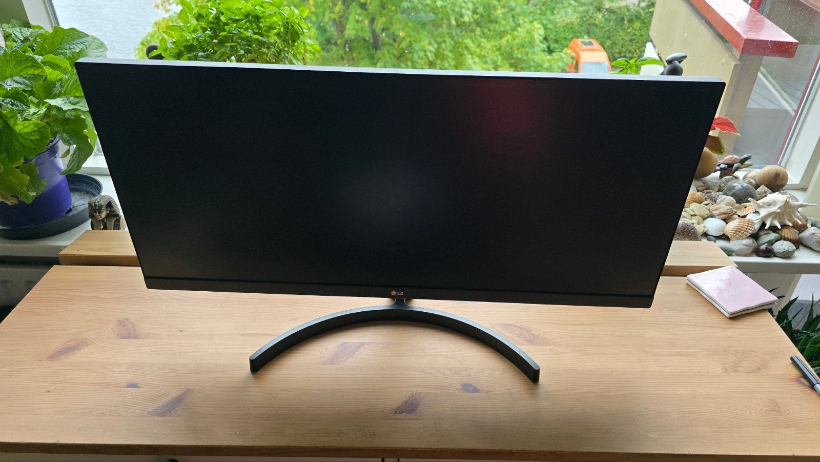 Foto 8 van LG 29WK500-P Ultrawide IPS Monitor