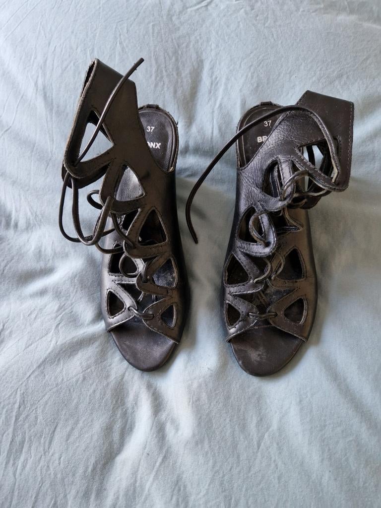 Zwarte sandaaltjes, 37, Bronx, zgan, Bronx, Zwart, Zo goed als nieuw, Sandalen of Muiltjes