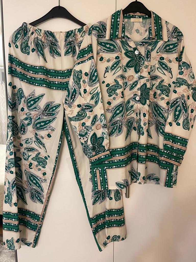 Chique dames set met paisley print - Joy, Made in Italy, Ophalen of Verzenden, Zo goed als nieuw, Maat 38/40 (M), Groen