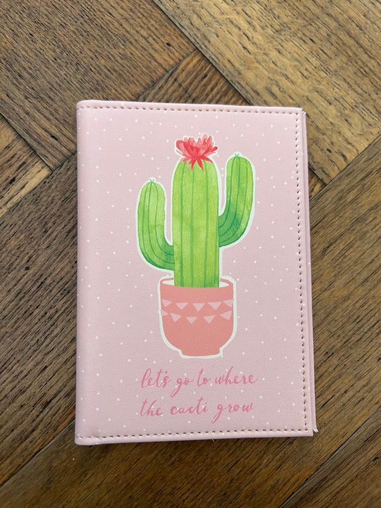Paspoorthouder Sass and Belle met cactus, Ophalen of Verzenden, Nieuw, Roze, Overige merken
