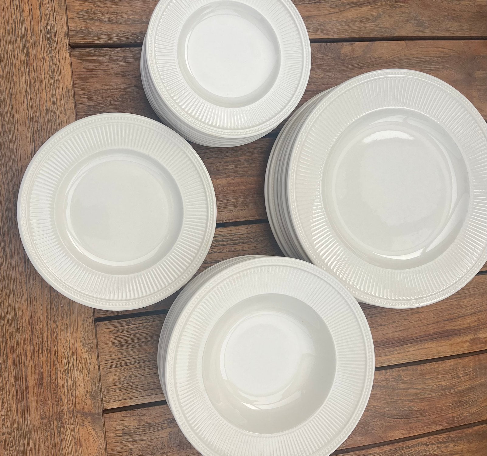 Wedgewood servies windsor, Ophalen, Overige materialen, Zo goed als nieuw, Beige