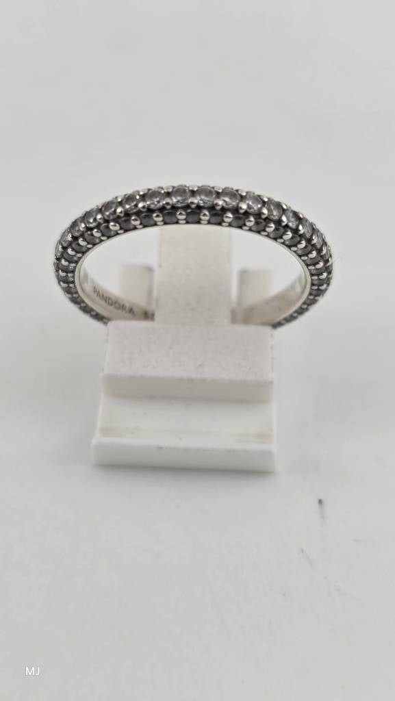 Zilveren Pandora damesring                               Z59