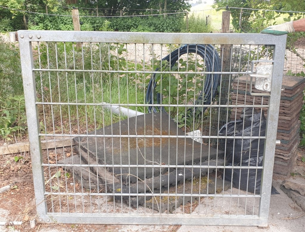 zware metalen staaf tuin poort ca. 150 br x 123 hoog, Ophalen, Gebruikt, 100 tot 150 cm, 150 tot 200 cm