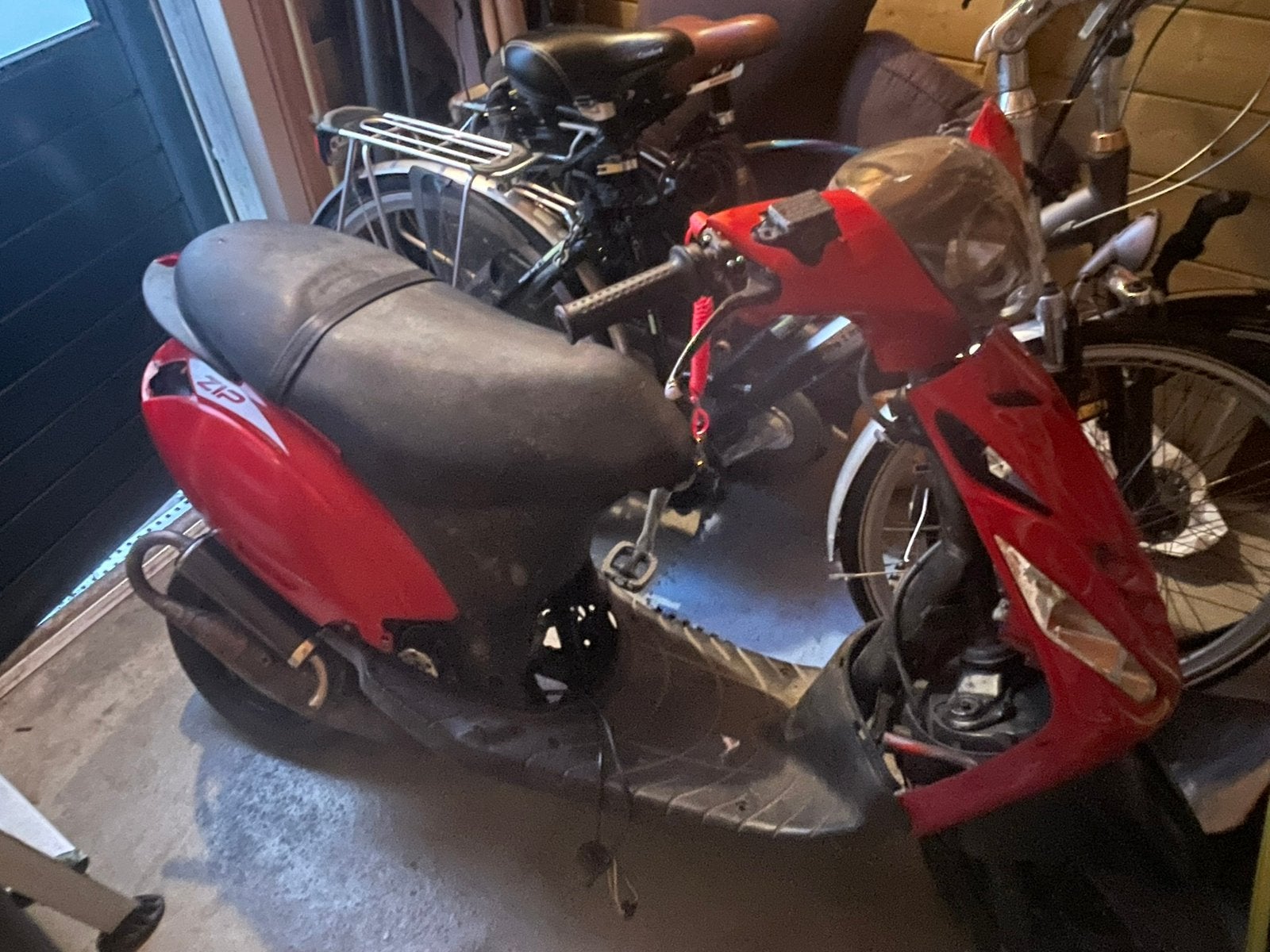 Zip 70cc mhr 6t, Ophalen, Maximaal 45 km/u, Zo goed als nieuw, Benzine