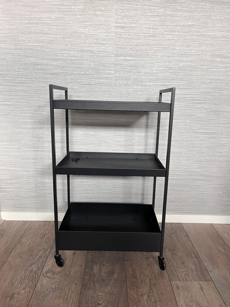 Kastje / bijzettafel op wieltjes Ikea Nissafors zwart, Ophalen, Met plank(en), Zo goed als nieuw, Minder dan 150 cm