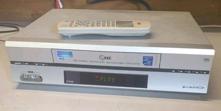 LG videorecorder lv-3760 6 koppen + afstandsbediening, Ophalen of Verzenden