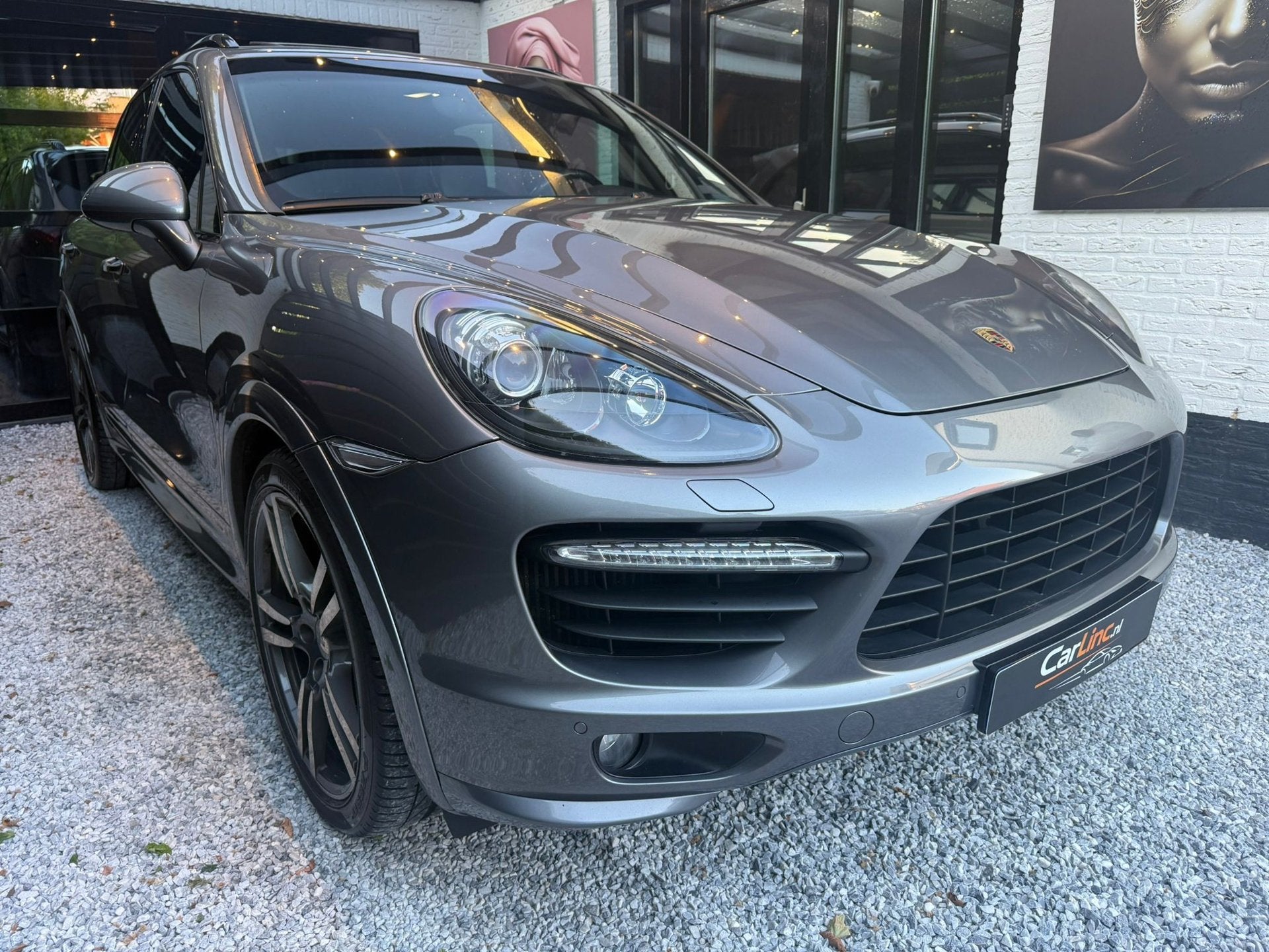 Porsche Cayenne 4.8 Turbo | DEALER ONDERHOUDEN! | FULL OPTIO, Auto's, Porsche, Automaat, Gebruikt, 138 €/maand, 2145 kg