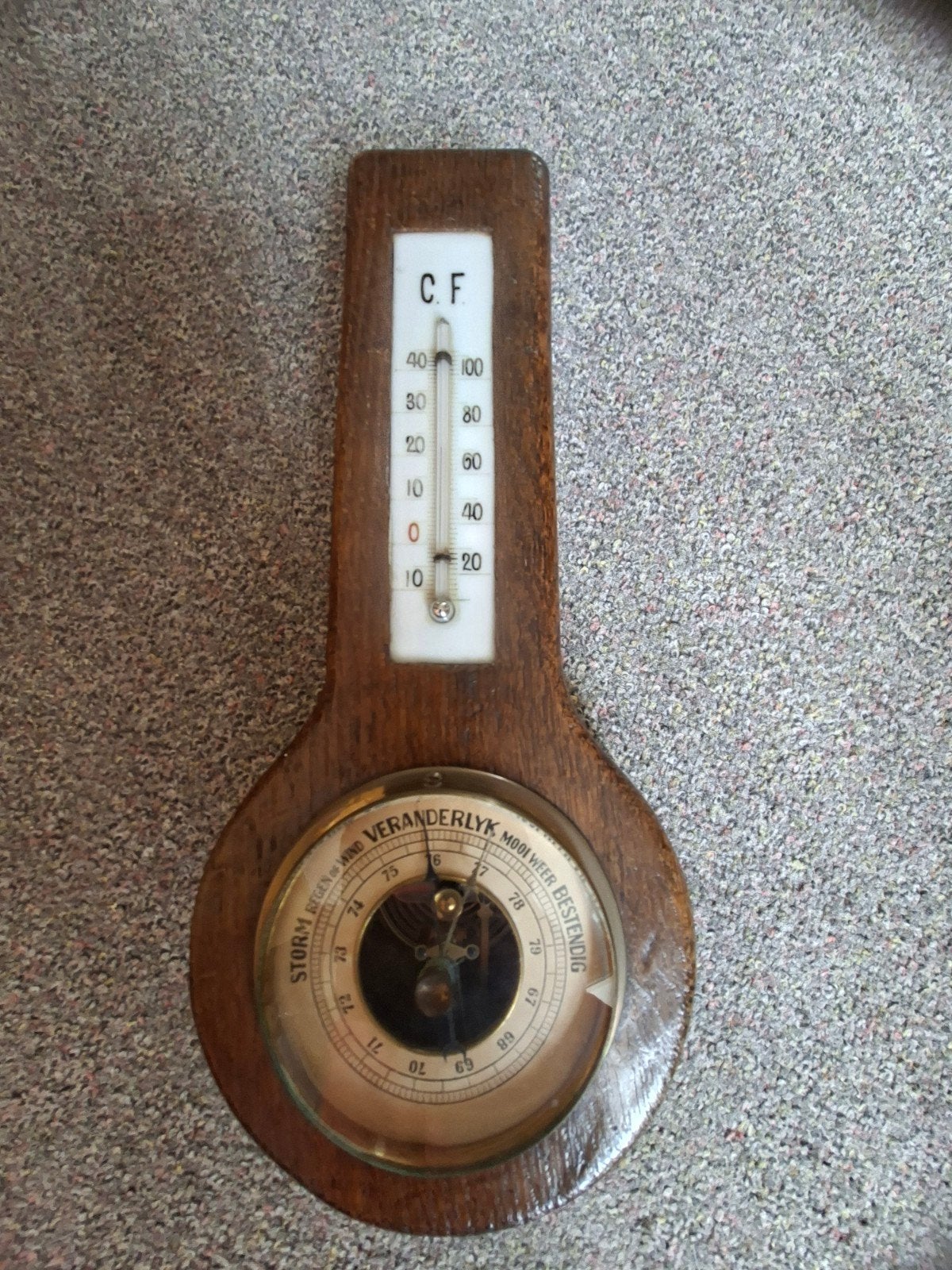 Oude barometer, Ophalen